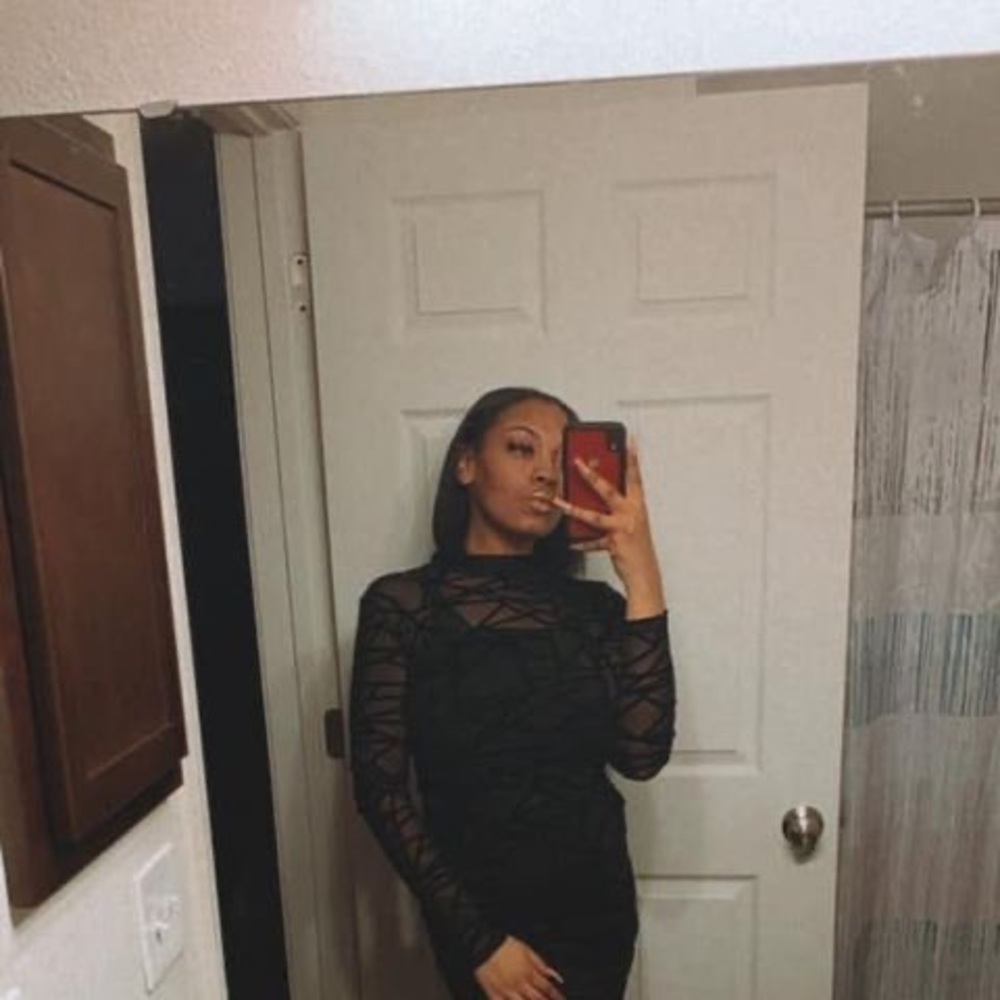 Meet your Posher, Brianna